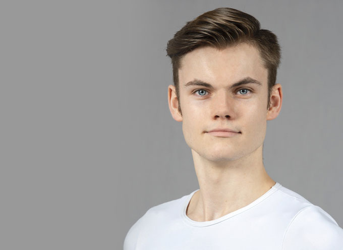 Single dancer featured section Blake Lanesskog performing in Cinderella